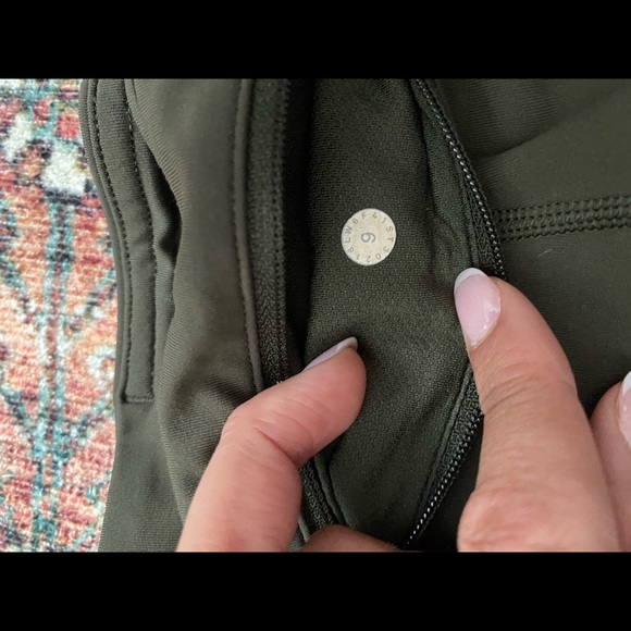 Used Lululemon Pace Rivals - Picture 5 of 6